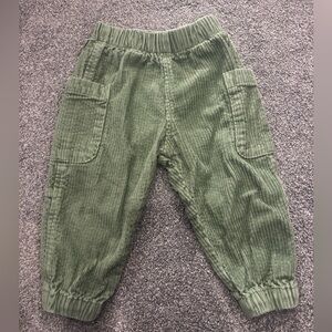 Patagonia green corduroy jogger pant 3t